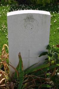 Dozinghem Military Cemetery - Jones, R